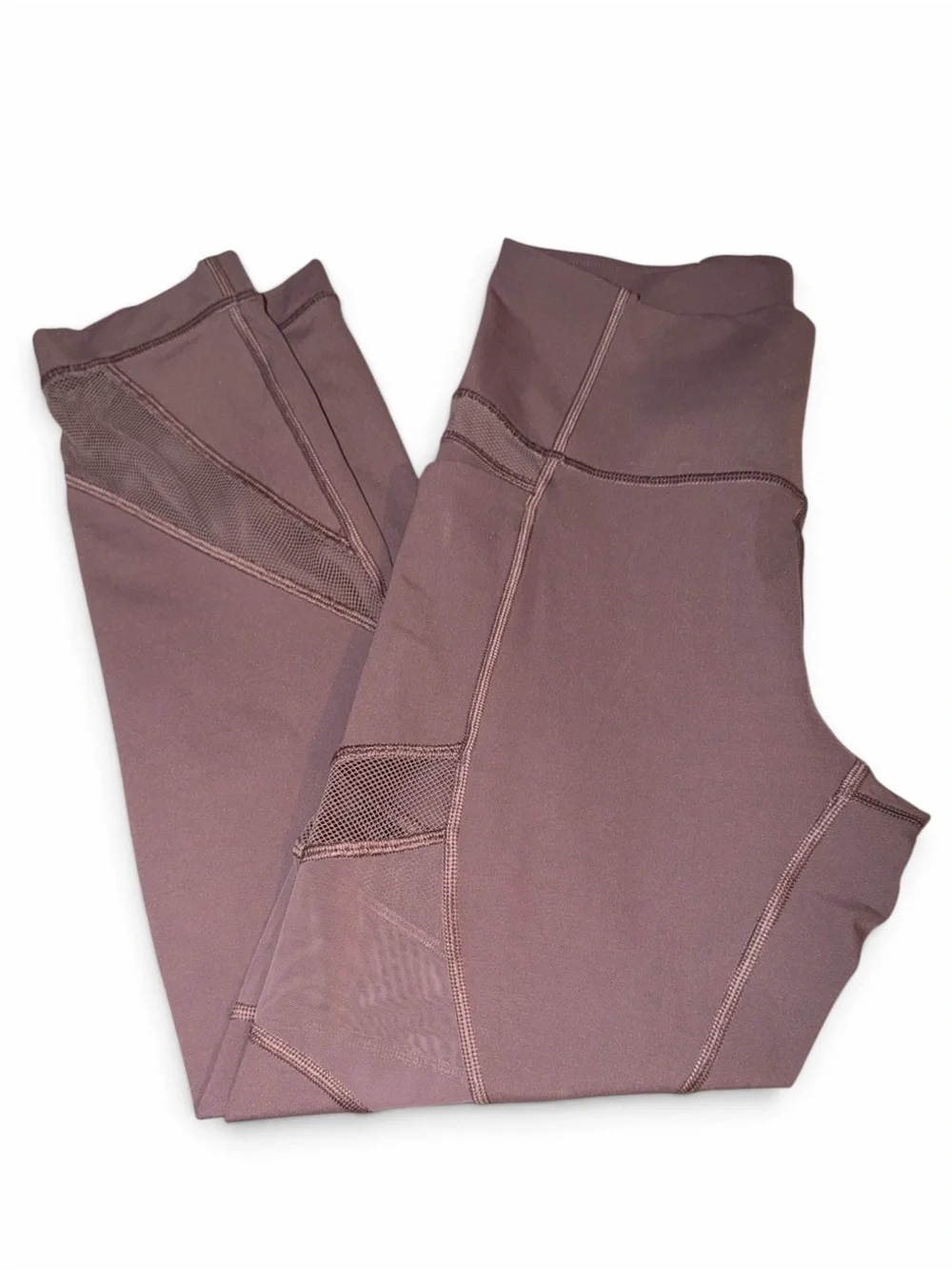 Lululemon Mesh In Motion Crop *23